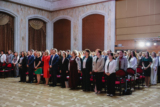 Un profesor din Chișinău a câștigat concursul „Pedagogul anului 2025”, în timp ce ceilalți victoriși sunt de la alte regiuni